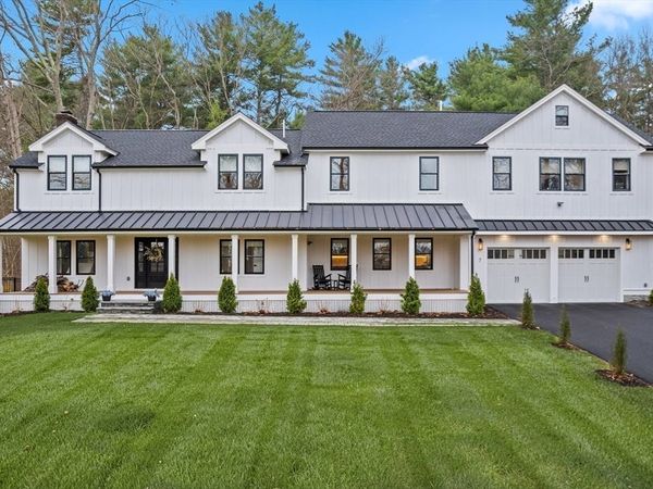 7 Circle Drive, Dover, MA 02030