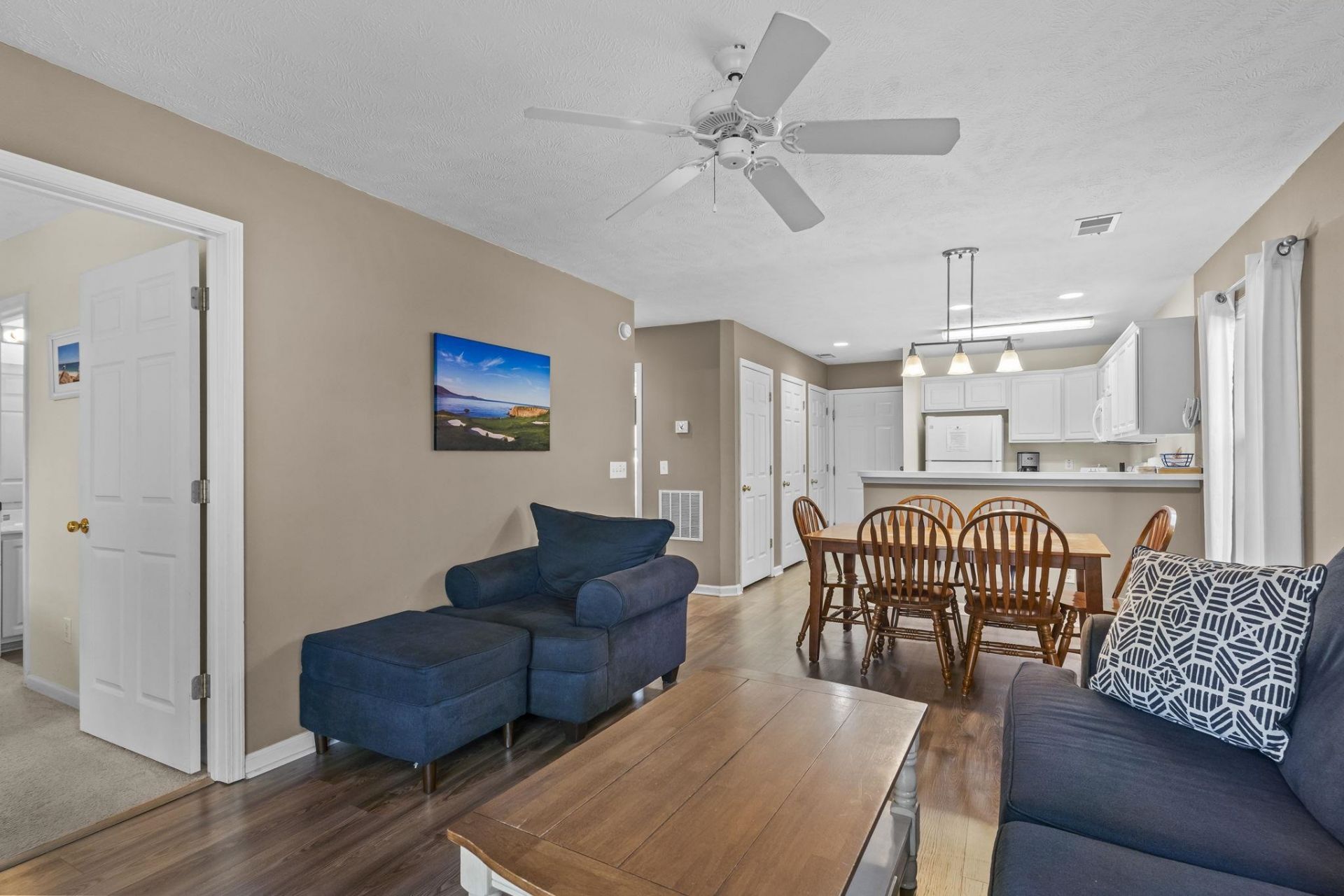 598 Blue Stem Dr.  Photo 10