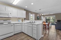 598 Blue Stem Dr.  photo 4