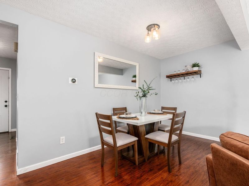 8366 Cliffthorne Way, Columbus, OH 43235 Photo 13