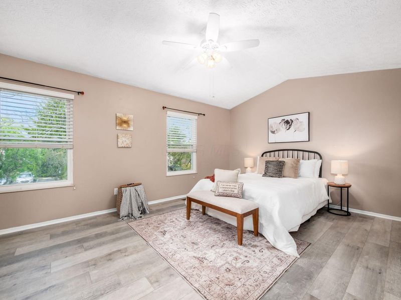 8366 Cliffthorne Way, Columbus, OH 43235 Photo 16