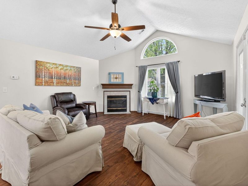 3682 E Links Circle, Hilliard, OH 43026 Photo 4