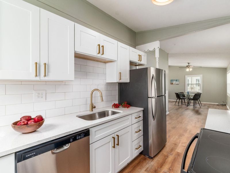 323 Cedarcrest Avenue, Newark, OH 43055 Photo 11