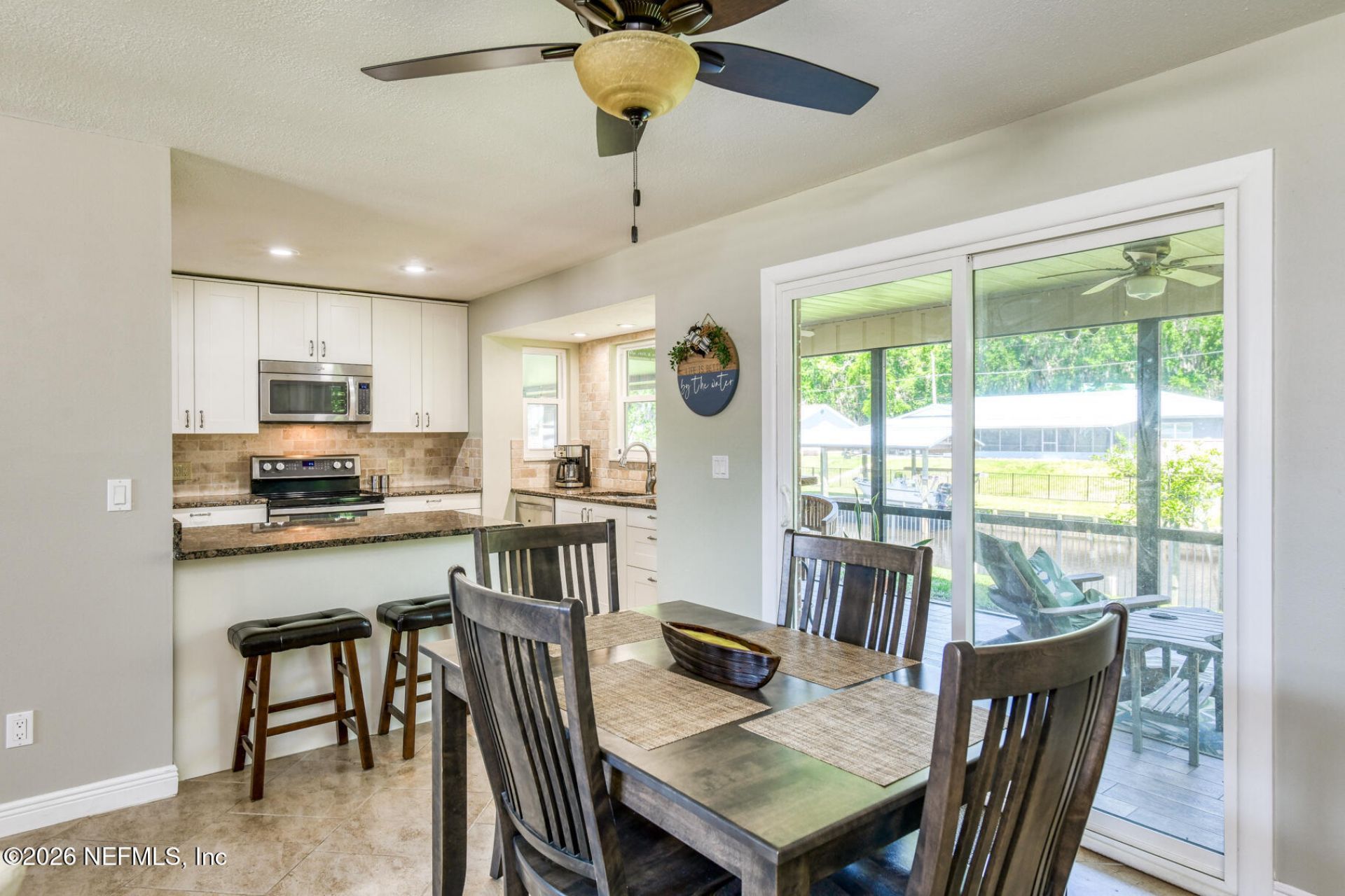 114 Magnolia Drive, East Palatka, FL 32131 Photo