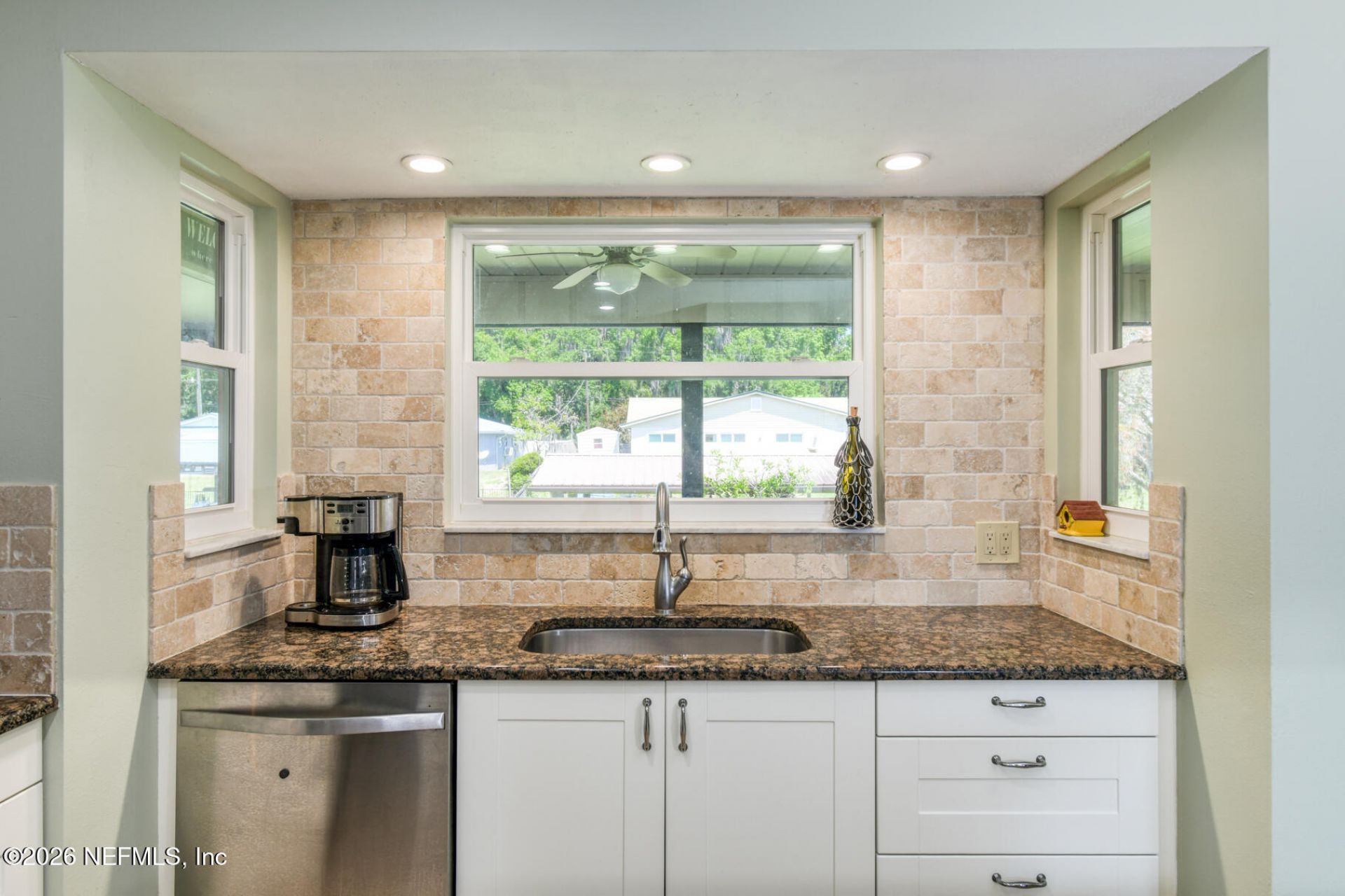 114 Magnolia Drive, East Palatka, FL 32131 Photo