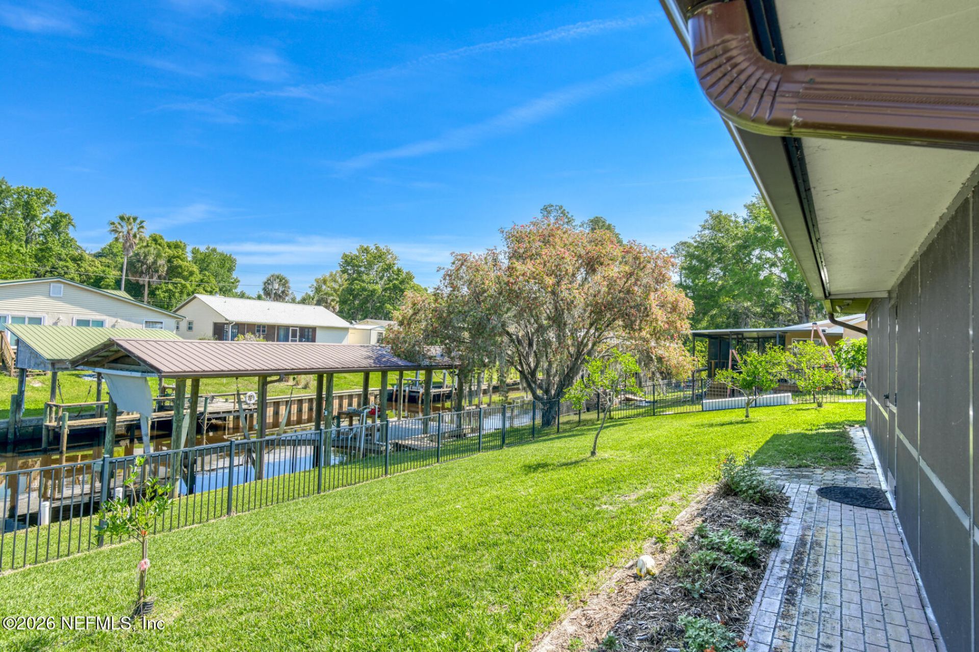 114 Magnolia Drive, East Palatka, FL 32131 Photo