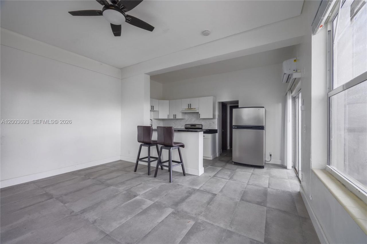 2204 Mckinley St , Hollywood, FL 33020 Photo