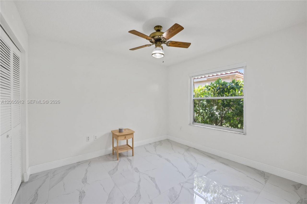 18510 NW 23rd St , Pembroke Pines, FL 33029 Photo