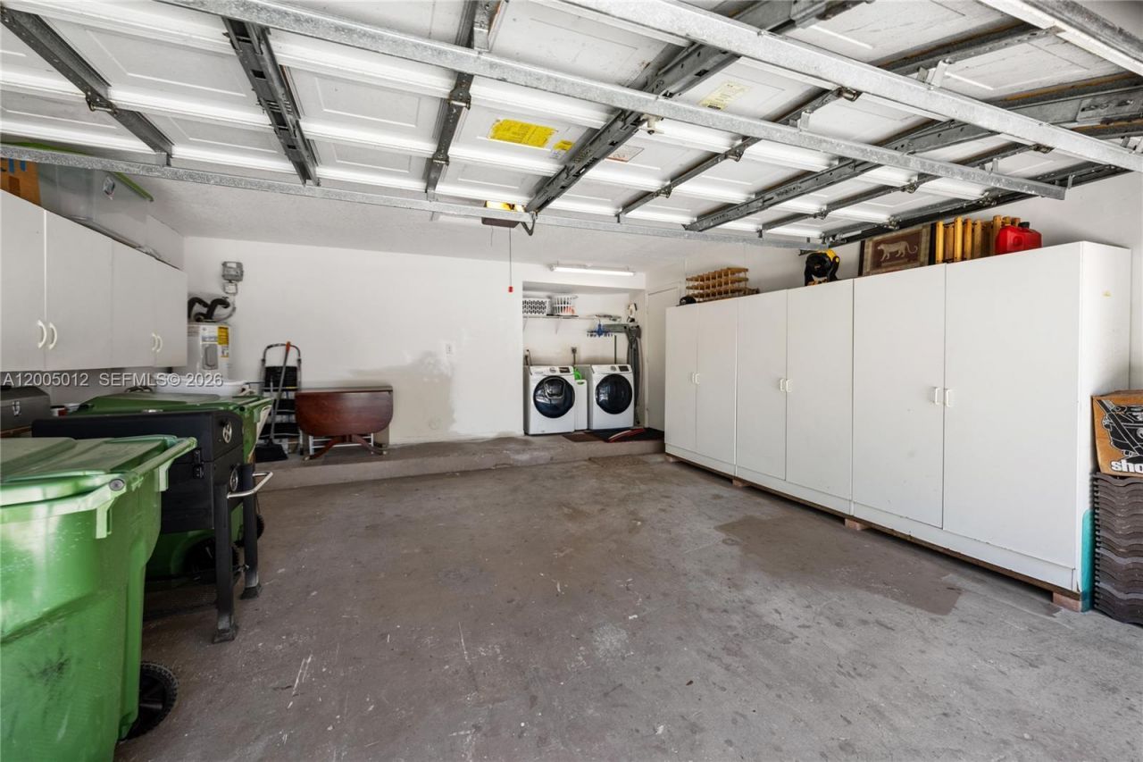 18510 NW 23rd St , Pembroke Pines, FL 33029 Photo