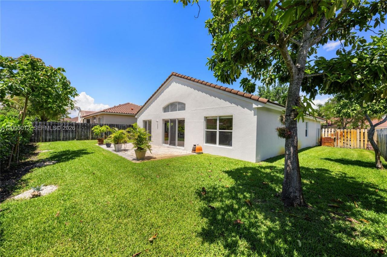 18510 NW 23rd St , Pembroke Pines, FL 33029 Photo