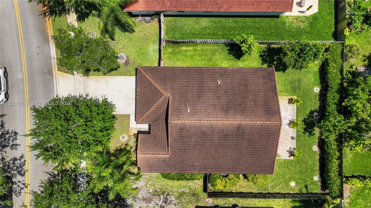 18510 NW 23rd St , Pembroke Pines, FL 33029 Photo