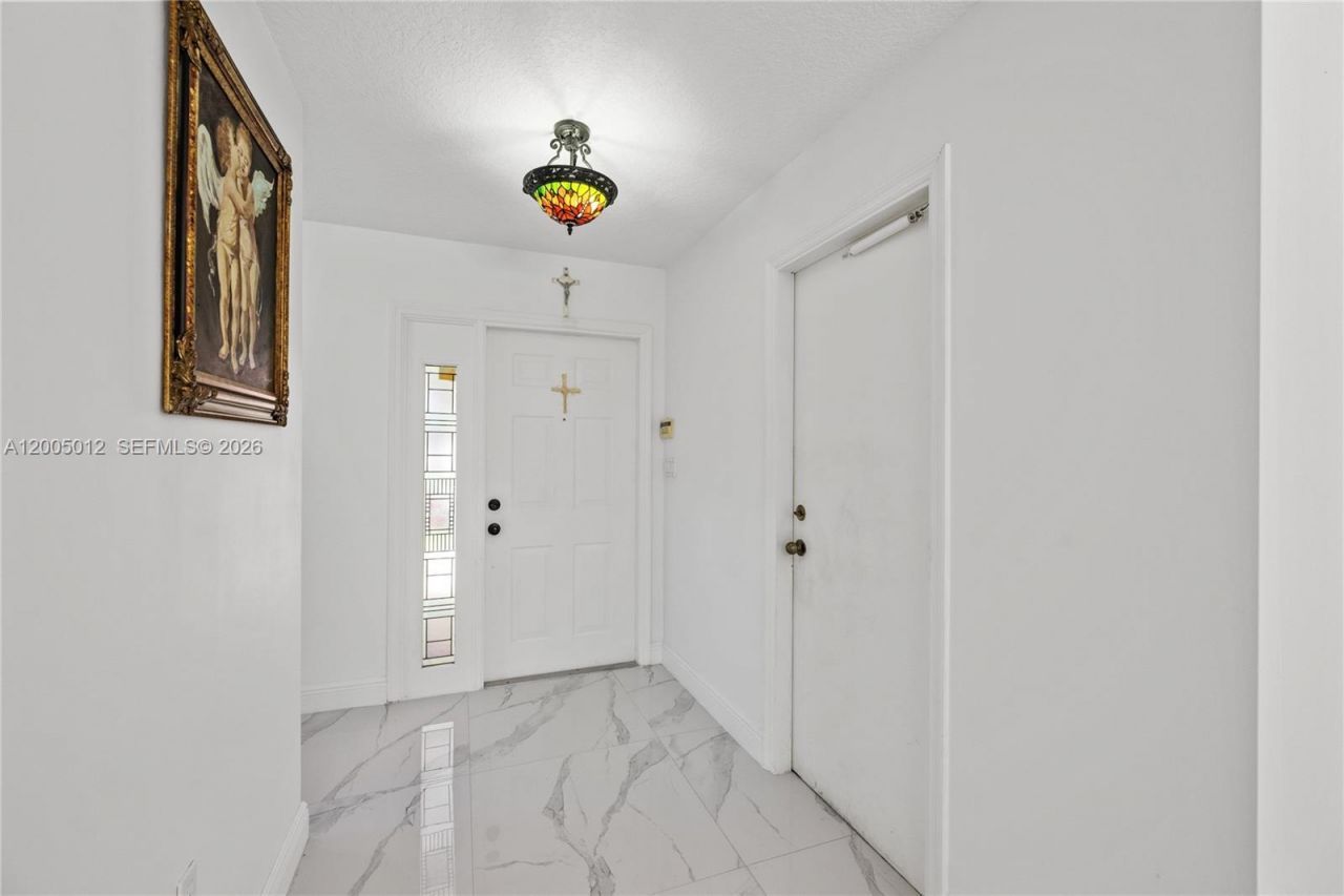 18510 NW 23rd St , Pembroke Pines, FL 33029 Photo