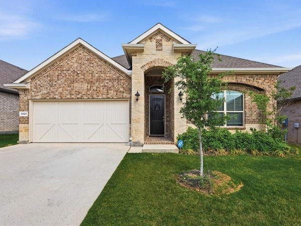 3021 Lionsgate Drive , Argyle, TX 76226