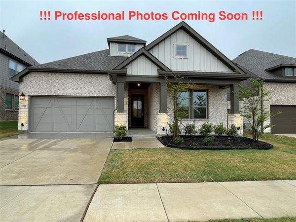 2703 Trinity Ridge Street , Mansfield, TX 76063