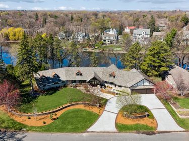 4812 W Sunnyslope Road , Edina, MN 55424