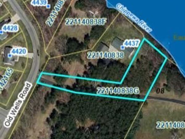 4437 Old Wells Roads, Eau Claire, WI 54703