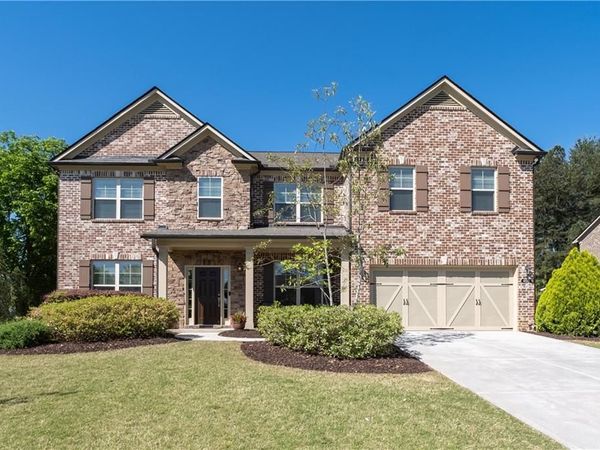 460 Wagon Hill Lane , Sugar Hill, GA 30518