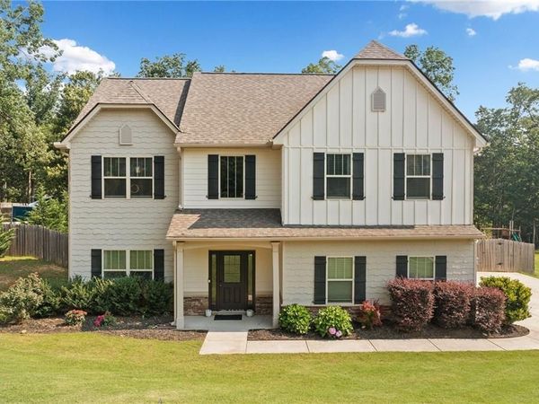 13 Four Feathers Lane , Rydal, GA 30171