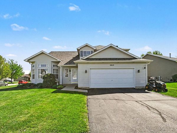26119 S Bayberry Drive , Channahon, IL 60410