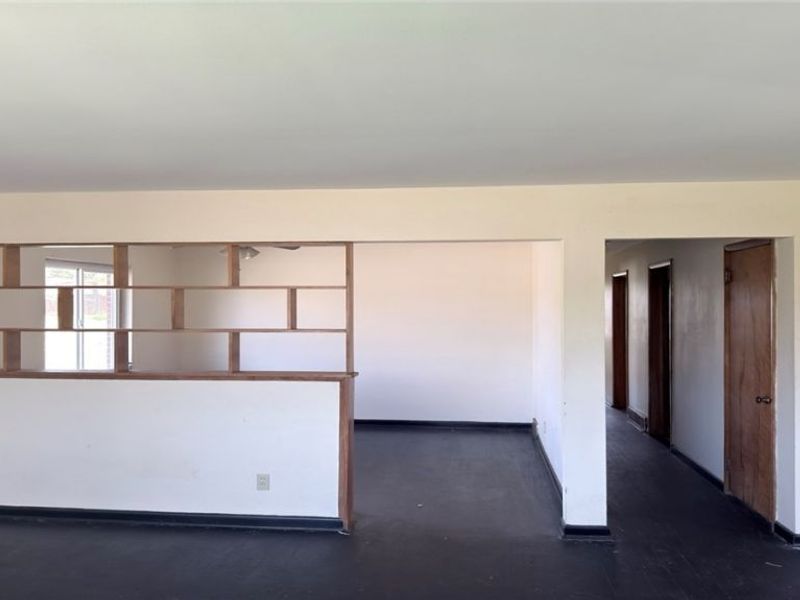 785 Brittain Road, Akron, OH 44305 Photo 6