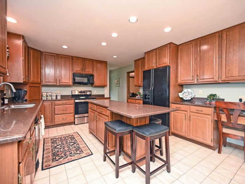 6183 West Fork Road, Green Township, OH 45247 Photo 16