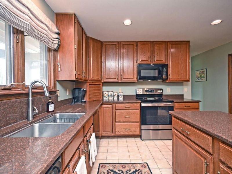 6183 West Fork Road, Green Township, OH 45247 Photo 18