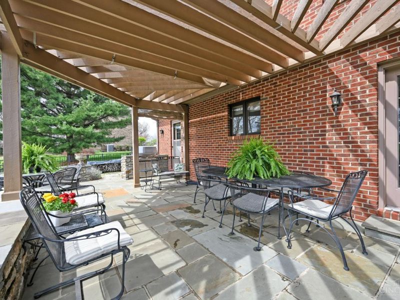 6183 West Fork Road, Green Township, OH 45247 Photo 57