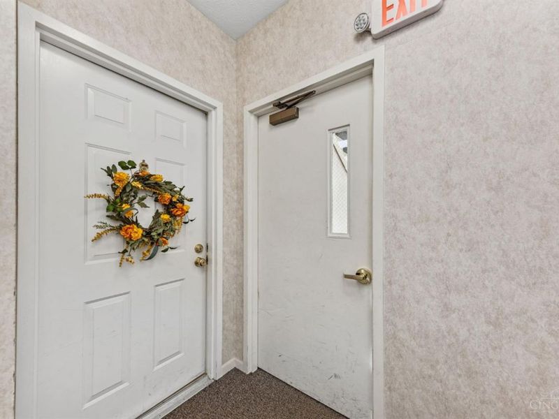 710 Carrington Place, Unit 207, Loveland, OH 45140 Photo 4