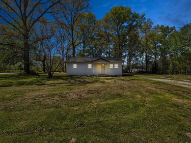 2408 State Highway 1050 , Jeffersonville, KY 40337