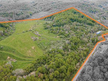 1583 E Lazzelle Union Road, Maidsville, WV 26541