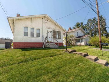 313 New York Avenue, Westover, WV 26501