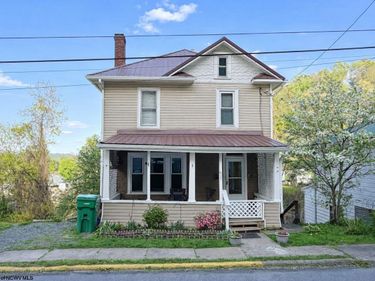 635 S 7th Street, Clarksburg, WV 26301