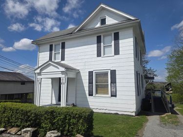 80 Grace Avenue, Masontown, WV 26542