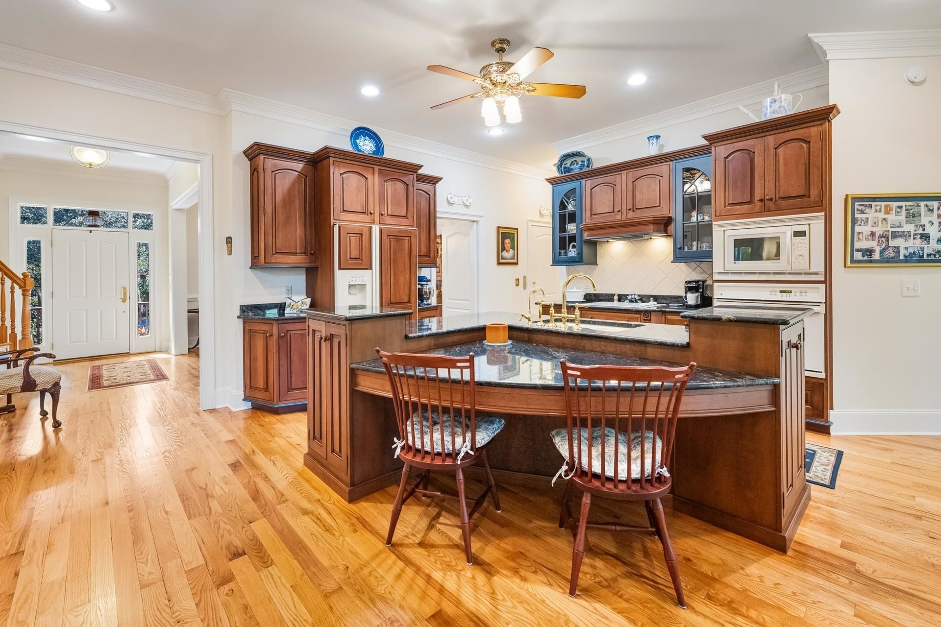 227 Summerwood Dr. Photo 10