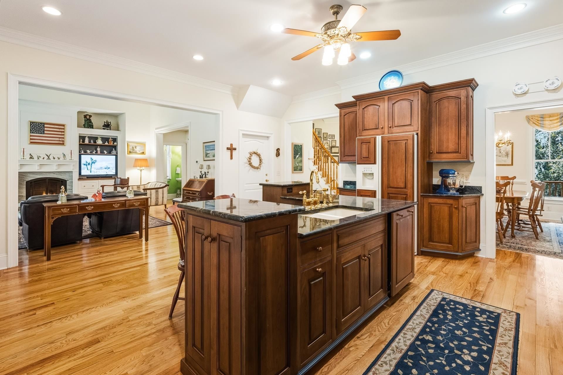 227 Summerwood Dr. Photo 11