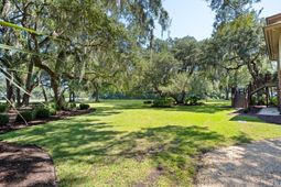 227 Summerwood Dr. photo 4