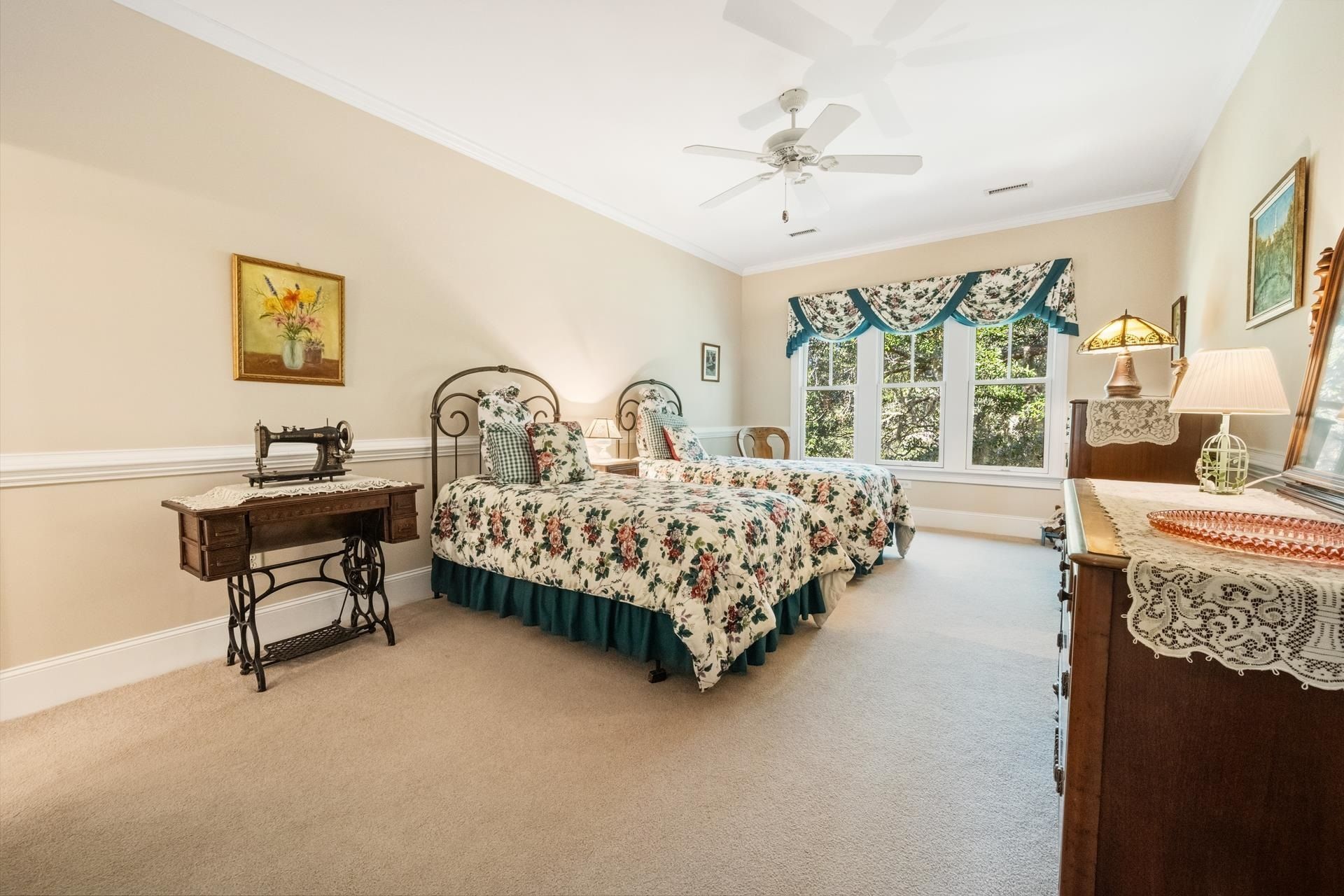 227 Summerwood Dr. Photo 28