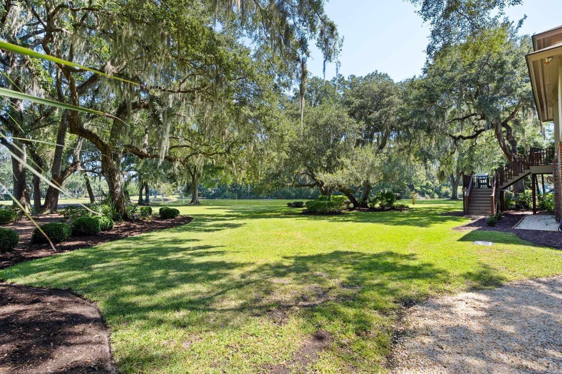 227 Summerwood Dr.  Photo 37