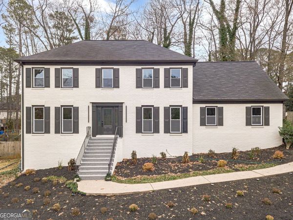 380 Cardigan Circle SW, Lilburn, GA 30047