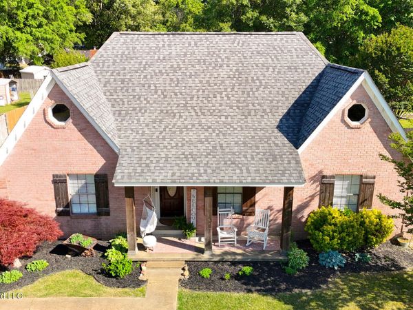 6585 Green Glen, Walls, MS 38680