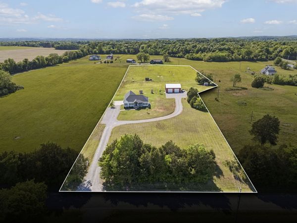 3530 Arthur Sampson Rd , Lewisburg, TN 37091