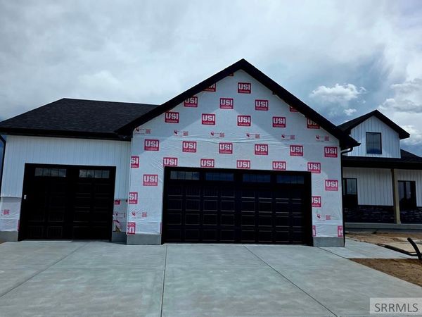 661 Glacier Ave, SHELLEY, ID 83274