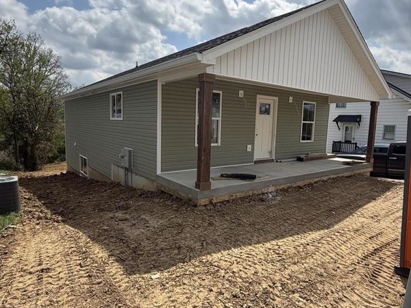 14 High School Court, Walton, KY 41094