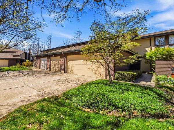 210 Teal Trace , Unit 210, Mayfield Heights, OH 44124