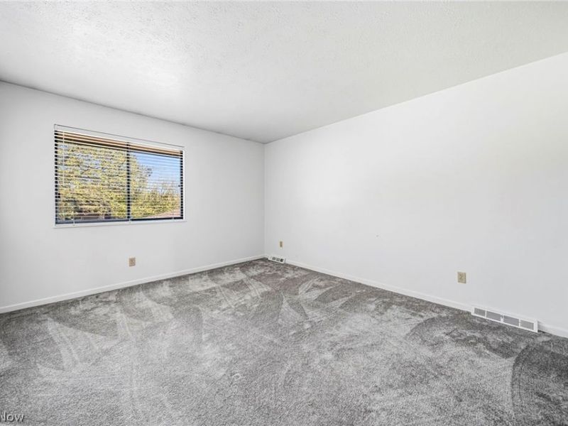 210 Teal Trace, Unit 210, Mayfield Heights, OH 44124 Photo 21