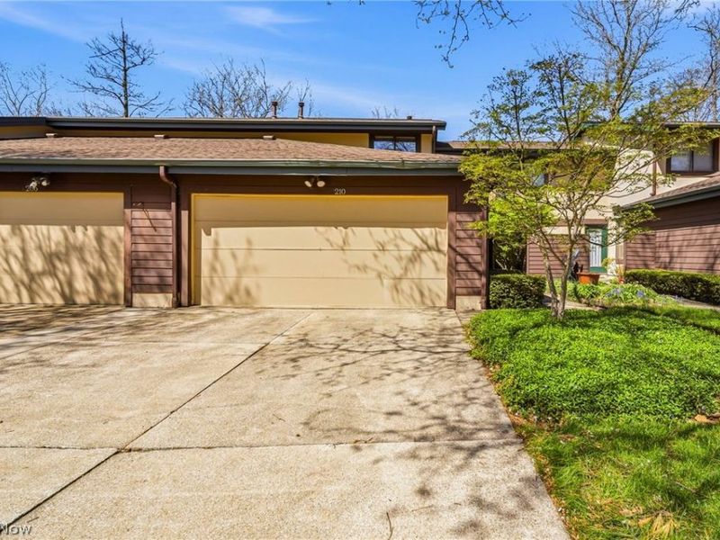 210 Teal Trace, Unit 210, Mayfield Heights, OH 44124 Photo 27