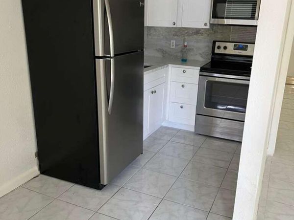 700 NW 3rd Avenue, Unit 1-8, Fort Lauderdale, FL 33311