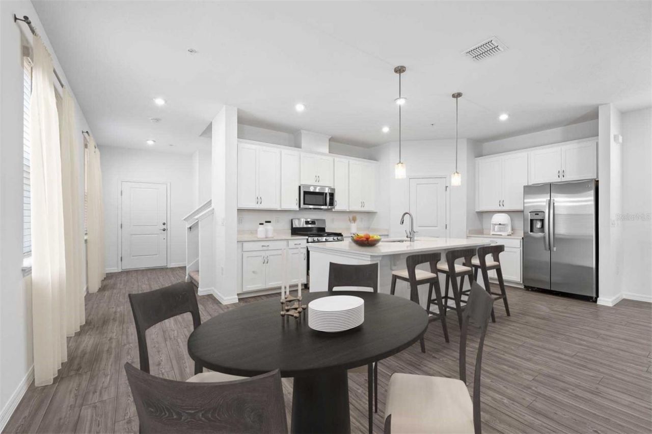 4678 Inner World Lane, Wesley Chapel, FL 33543 Photo