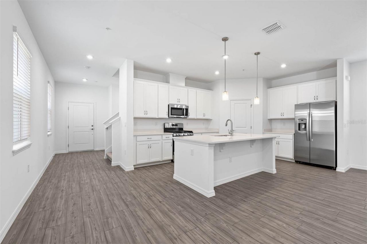 4678 Inner World Lane, Wesley Chapel, FL 33543 Photo