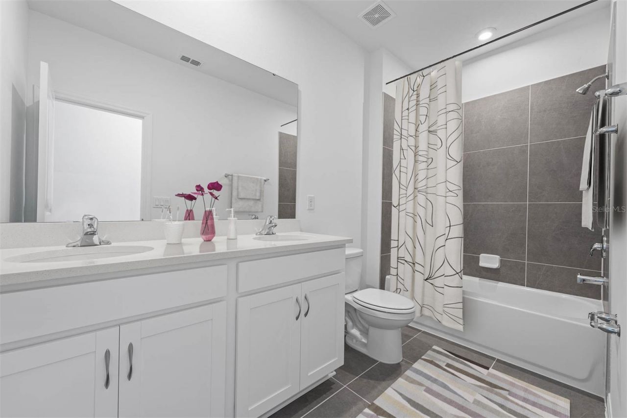 4678 Inner World Lane, Wesley Chapel, FL 33543 Photo